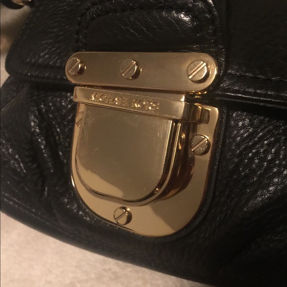 Michael Kors Crossbody - Picture 2 of 5